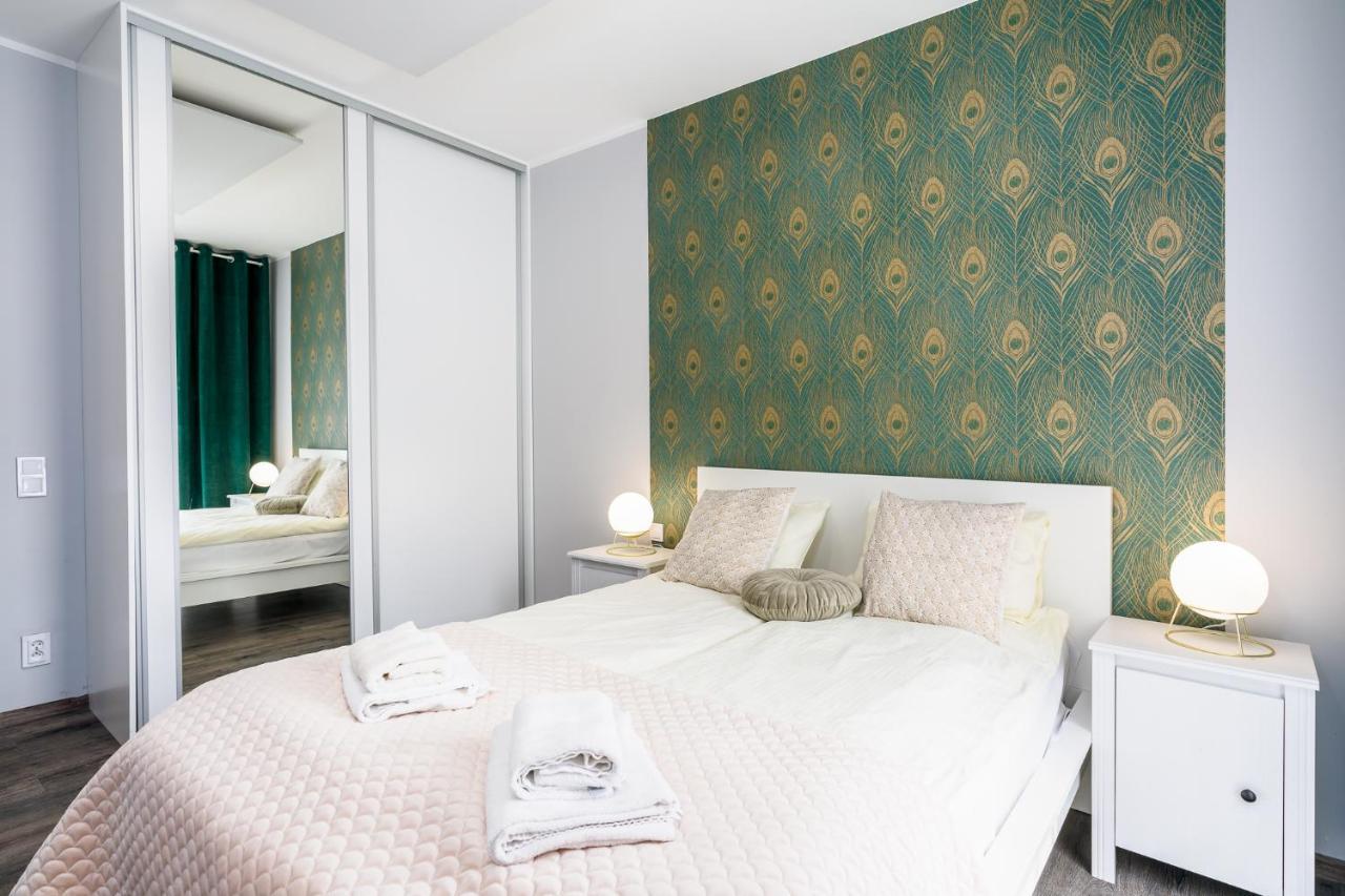 Sleepway Apartments- Garbary 100-46 波兹南 外观 照片