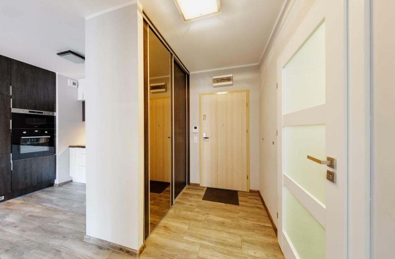Sleepway Apartments- Garbary 100-46 波兹南 外观 照片